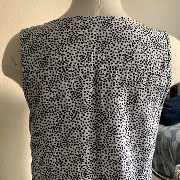 Femme tank, white w/Navy Blue print, Size large - Picture 5 of 7
